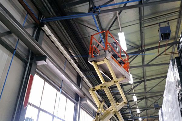 DISTRIBUZIONE ARIA COMPRESSA